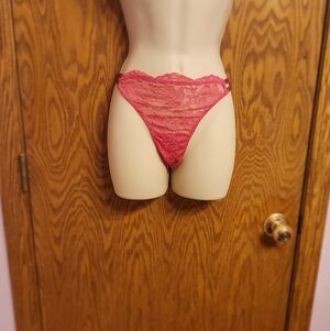 Victoria Secret Lace Women's Panties in Pink WithSparkly Strap Sz Med NWT